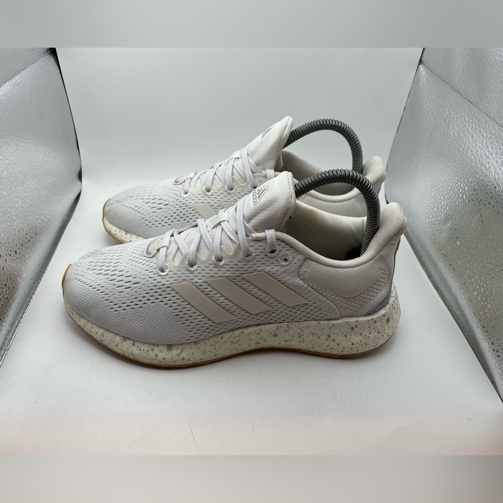 Adidas Pureboost 21 Womens White Sneakers Size 6
